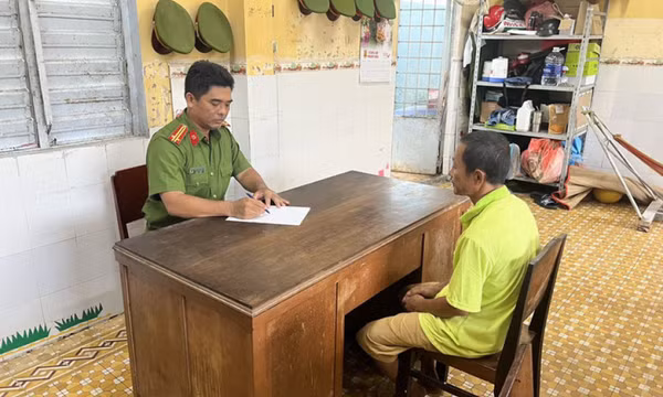 Bắt tạm giam người chồng đánh vợ dã man trong clip trên mạng