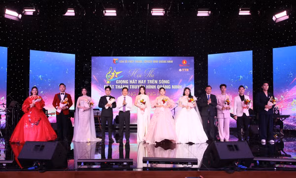 Ấn tượng đêm Chung kết xếp hạng Hội thi Giọng hát hay trên sóng Phát thanh, Truyền hình Quảng Ninh 2025