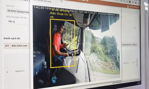 Quản lý phương tiện giao thông vận tải qua hệ thống giám sát hành trình