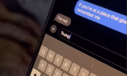 Apple sửa lỗi iPhone hiển thị 'Trump' thay cho 'phân biệt chủng tộc'
