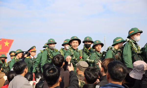 Hơn 2.190 thanh niên Quảng Ninh lên đường bảo vệ Tổ quốc