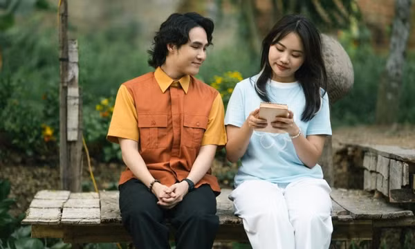 Phim của Huỳnh Lập chất lượng vụng về vẫn dẫn đầu phòng vé