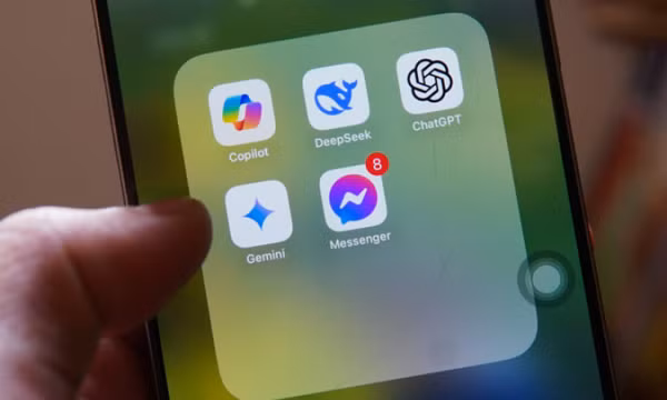 DeepSeek 'lưu dữ liệu người dùng không mã hóa'