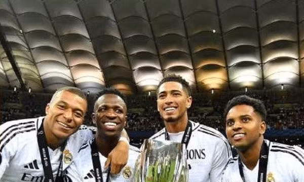 Rodrygo từ chối 300 triệu euro của Al Hilal, hẹn Mbappe tạo kỷ lục
