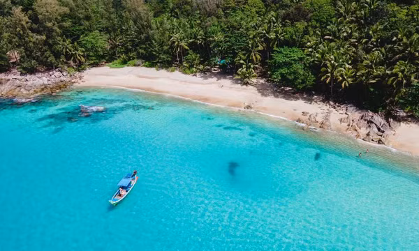 Top 10 bãi biển đẹp nhất thế giới theo bình chọn của TripAdvisor