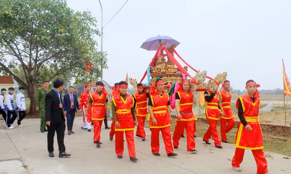 Khai hội đình Dân Tiến năm 2025