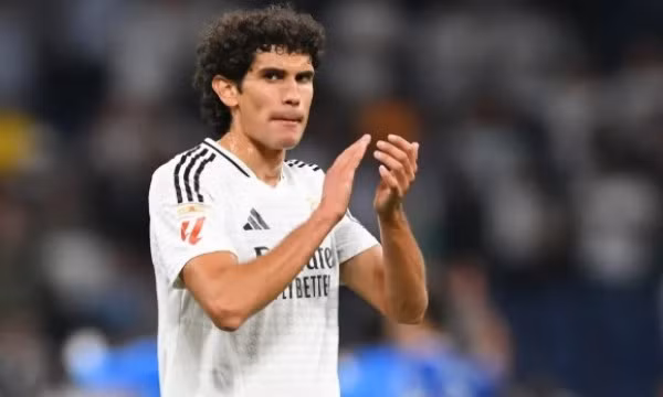 Real chia tay Jesus Vallejo ở hè 2025