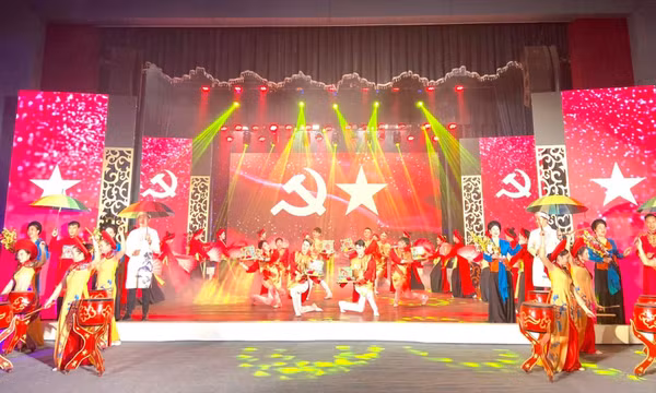 Niềm vui xuân mới