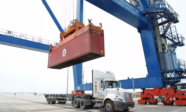 Bộ Công Thương nỗ lực đạt tăng trưởng xuất nhập khẩu 12%