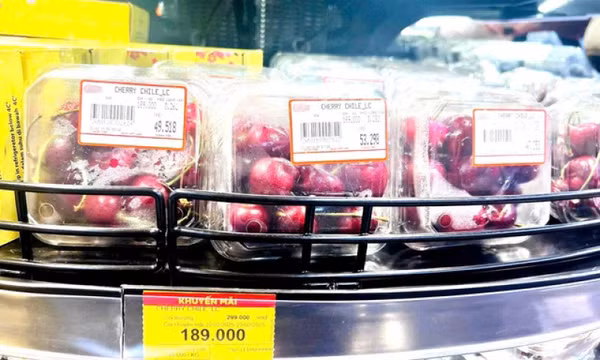 Cherry giá rẻ 'giật mình' bày bán khắp nơi, chuyên gia nói gì?