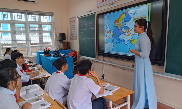 UBND tỉnh Quảng Ninh chỉ đạo công tác quản lý dạy thêm, học thêm
