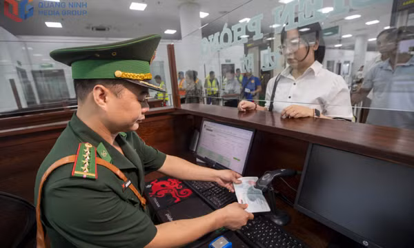 Tự hào người lính quân hàm xanh