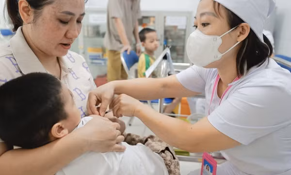Yêu cầu các địa phương theo dõi chặt chẽ dịch cúm, sởi