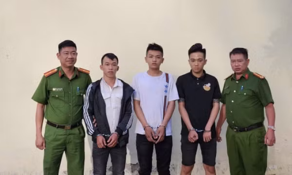 Truy xét nhanh, bắt nhóm đối tượng cộm cán gây ra 3 vụ cướp giật tài sản
