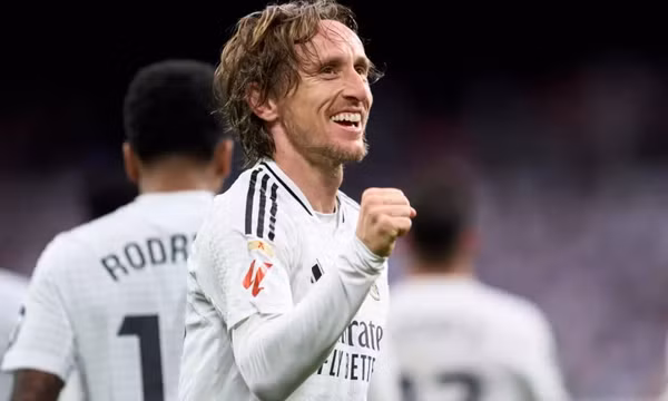 Modric muốn được gia hạn hợp đồng với Real