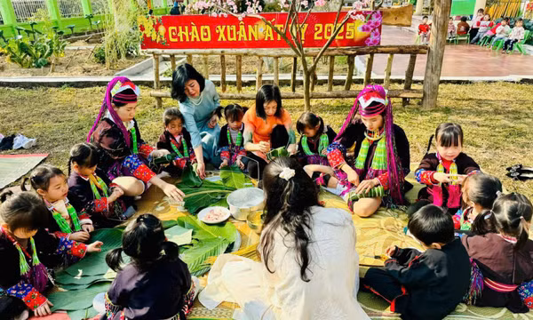 Tăng cường tiếng Việt cho học sinh dân tộc thiểu số