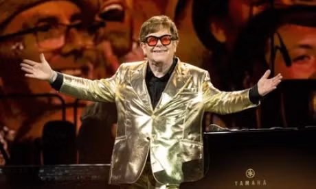 Elton John: Như đang bước vào một kỷ nguyên mới với album phòng thu mới