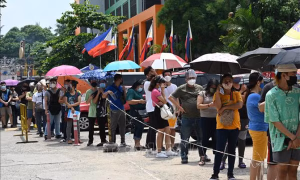 Philippines mở rộng áp dụng biện pháp hạn chế ra khu vực lân cận thủ đô