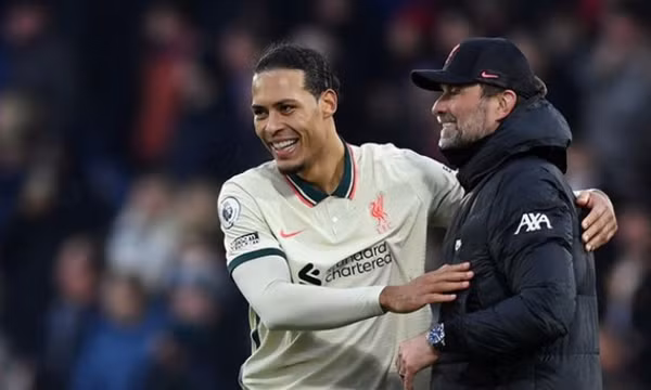 Chiến thắng nhiều bất an của Liverpool