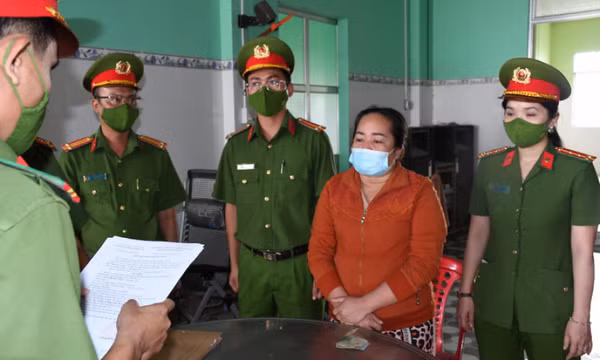 Bắt tiểu thương mua bán cá lóc, chiếm đoạt 19 tỷ đồng