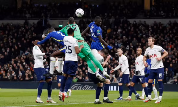 Chelsea vào chung kết Cup Liên đoàn Anh