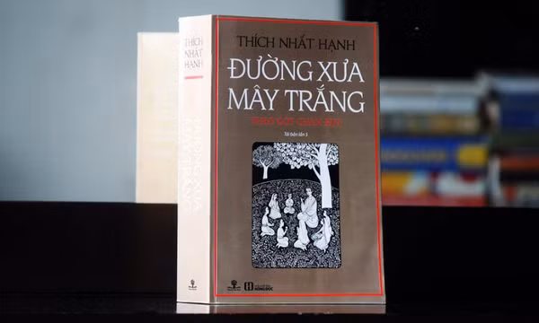 Hơn 120 cuốn sách của thiền sư Thích Nhất Hạnh