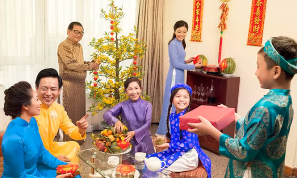 Xây dựng người Việt Nam phát triển toàn diện từ gia đình