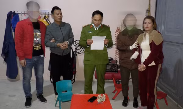 Triệt phá "Boongke" mua bán ma tuý