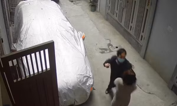Vụ phó của Bộ Tài nguyên Môi trường bị đình chỉ công tác