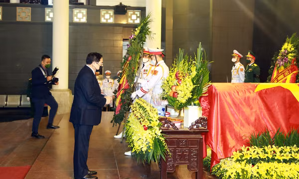 Tổ chức trọng thể Lễ tang đồng chí Nguyễn Côn