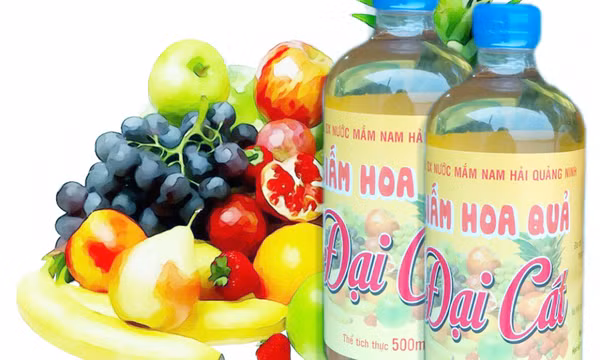 Giấm truyền thống từ hoa quả