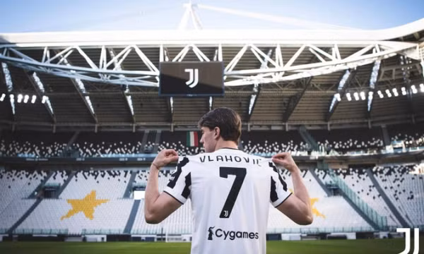 Juventus chi 140 triệu USD mua người thay Ronaldo