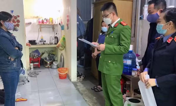 Bắt đối tượng lợi dụng tâm linh để lừa đảo