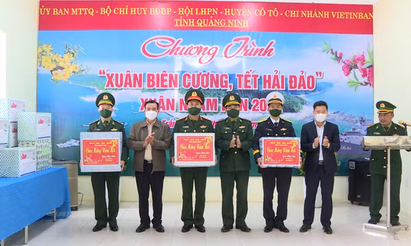 Xuân mới ở đảo Trần