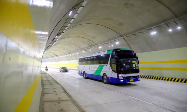 Những công trình tô điểm diện mạo Hạ Long