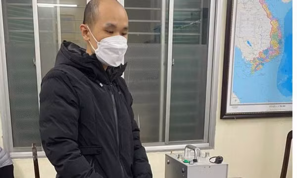 Khởi tố, bắt tạm giam đối tượng người Trung Quốc giả mạo "nhà mạng", gửi tin nhắn lừa đảo