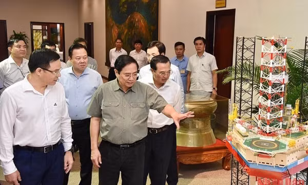 Ngành dầu khí cần đoàn kết, vượt qua khó khăn, đóng góp tích cực cho phát triển đất nước
