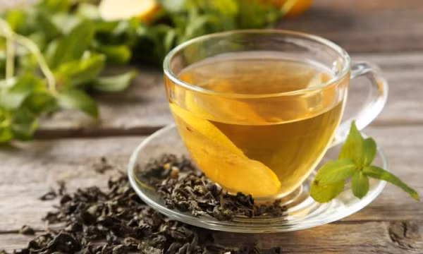 Những tác dụng phụ không ngờ khi uống trà