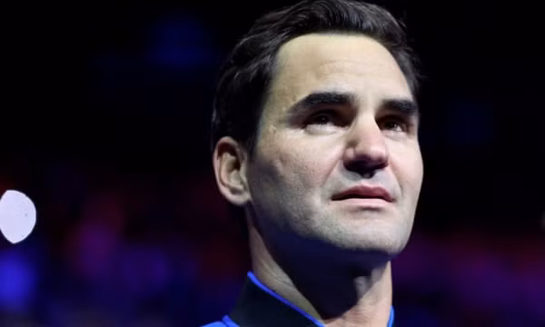Federer rơi nước mắt trong trận đấu kết thúc sự nghiệp