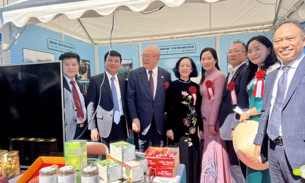 Đoàn công tác tỉnh Quảng Ninh dự khai mạc Lễ hội Việt Nam tại Sapporo (Nhật Bản) năm 2022