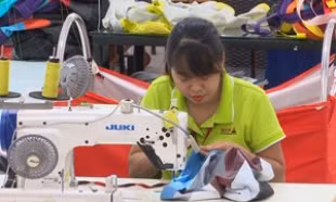 "Khoản giảm trừ gia cảnh 4,4 triệu đồng là vô lý!"