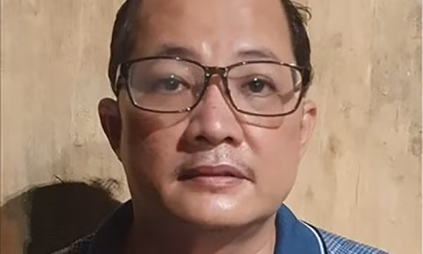 Hai cựu công an ra tòa trong vụ 'chạy án' 60 tỷ đồng