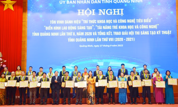 Tôn vinh trí thức khoa học và trao giải hội thi Sáng tạo khoa học kỹ thuật tỉnh Quảng Ninh lần thứ VIII