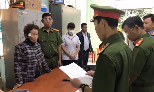 Mê mẩn với "cổ vật đồng đen", bị lừa 3,2 tỷ đồng
