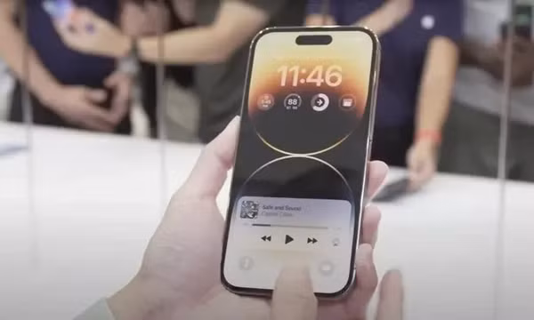 Cũng là IP68 nhưng iPhone 14 lại có khả năng chống nước khác những iPhone khác