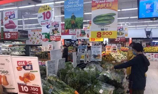 Người tiêu dùng hoang mang tìm nguồn cung rau sạch