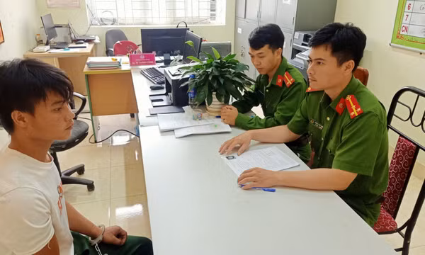 Ba Chẽ: Phát hiện đối tượng truy nã khi rà soát nhân khẩu