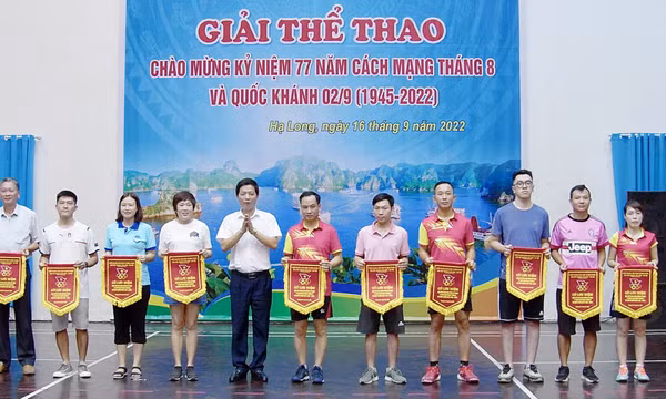 Giải thể thao Khối thi đua các đơn vị thuộc các sở, ngành khối văn hóa – xã hội