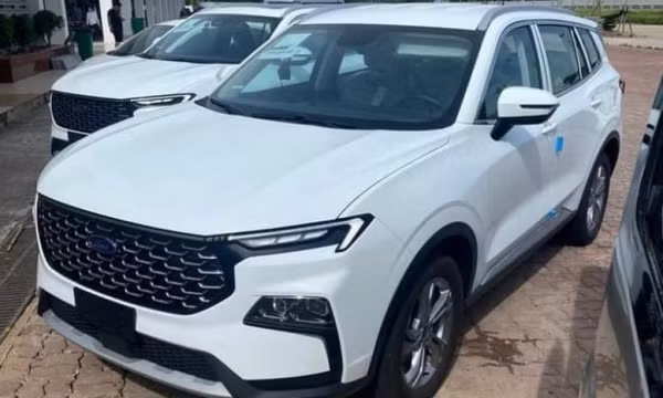 Tuyệt tác SUV mới của Ford lộ trang bị khủng như Everest khiến Honda CR-V và Hyundai Tucson lao đao