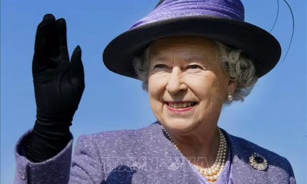 Vương quốc Anh tuyên bố bắt đầu quốc tang Nữ hoàng Elizabeth II